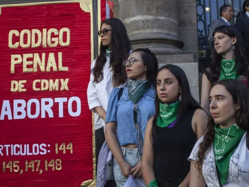 Protestan para que se vote  despenalización total del aborto en Congreso de la CDMX 