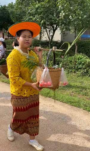 Ruam Pattana Student Procecssion