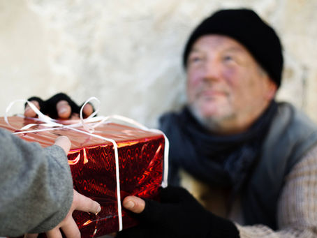 The Maverick Band Presents New Singles ‘Christmas Is Coming’ and ‘A Lonely Homeless Christmas’