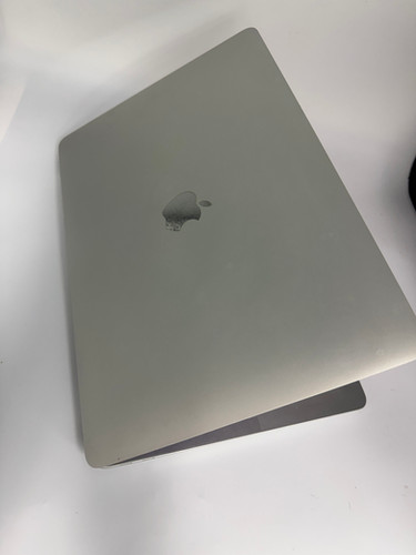 ジャンク　MacBook Air M1 2020年　8GB 245GB Amazon.com: Apple 2020 MacBook Air with Apple M1 Chip, 13