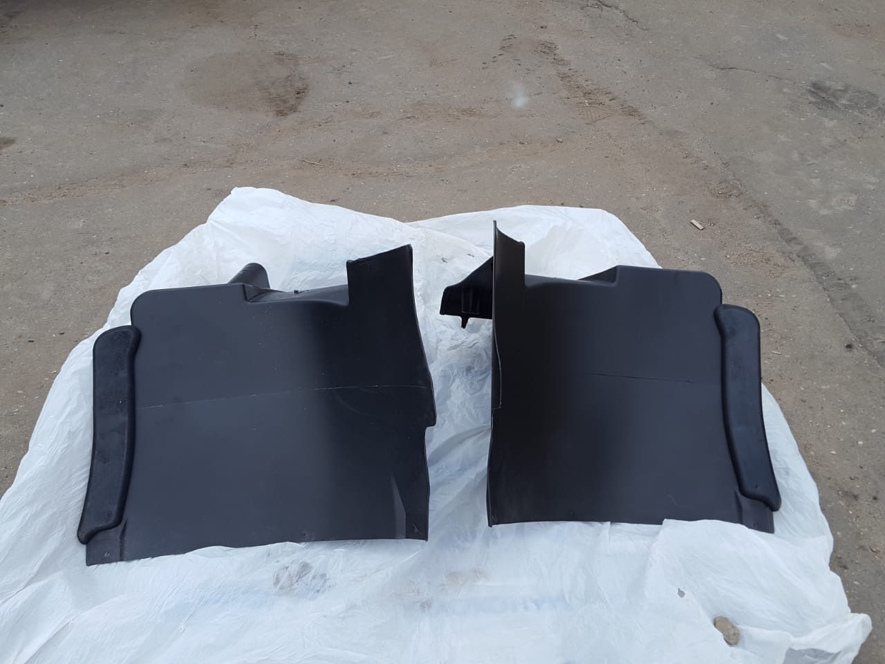 Локеры bmw М -тех е 39 . 