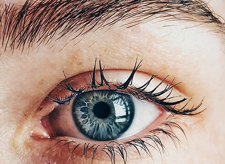 Falls City Eye Care provides specialty contact lens fittings