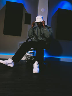 FA6557E8-4ECF-4AE0-835C-D1EB88A6069F