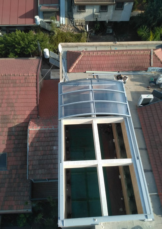 סקיילייט קמרון נפתח בהסעה מצב פתוח