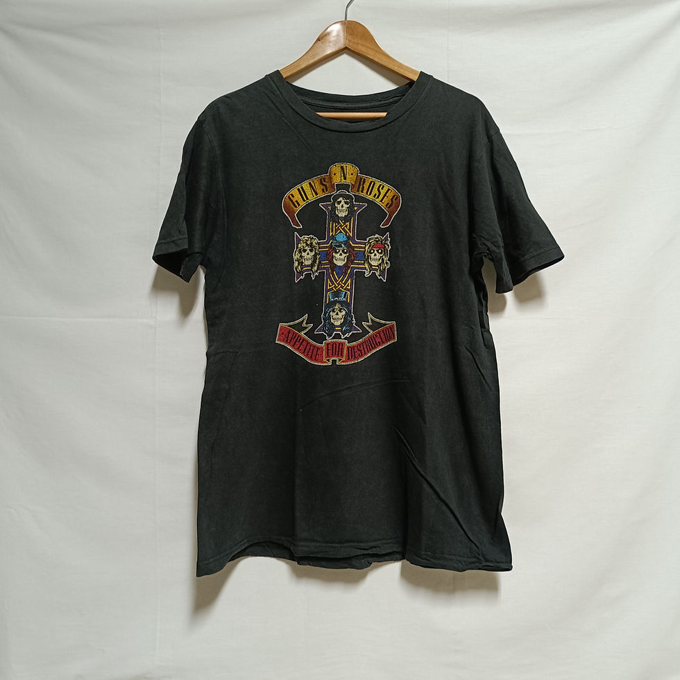 Gun n roses Band Tshirt | L size | Streetwear | Very Faded