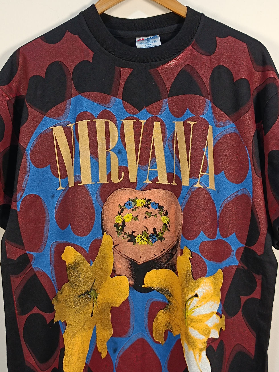 Thumbnail: Vintage Nirvana Heart-Shaped Box Sun Faded | Single Stitch | XL