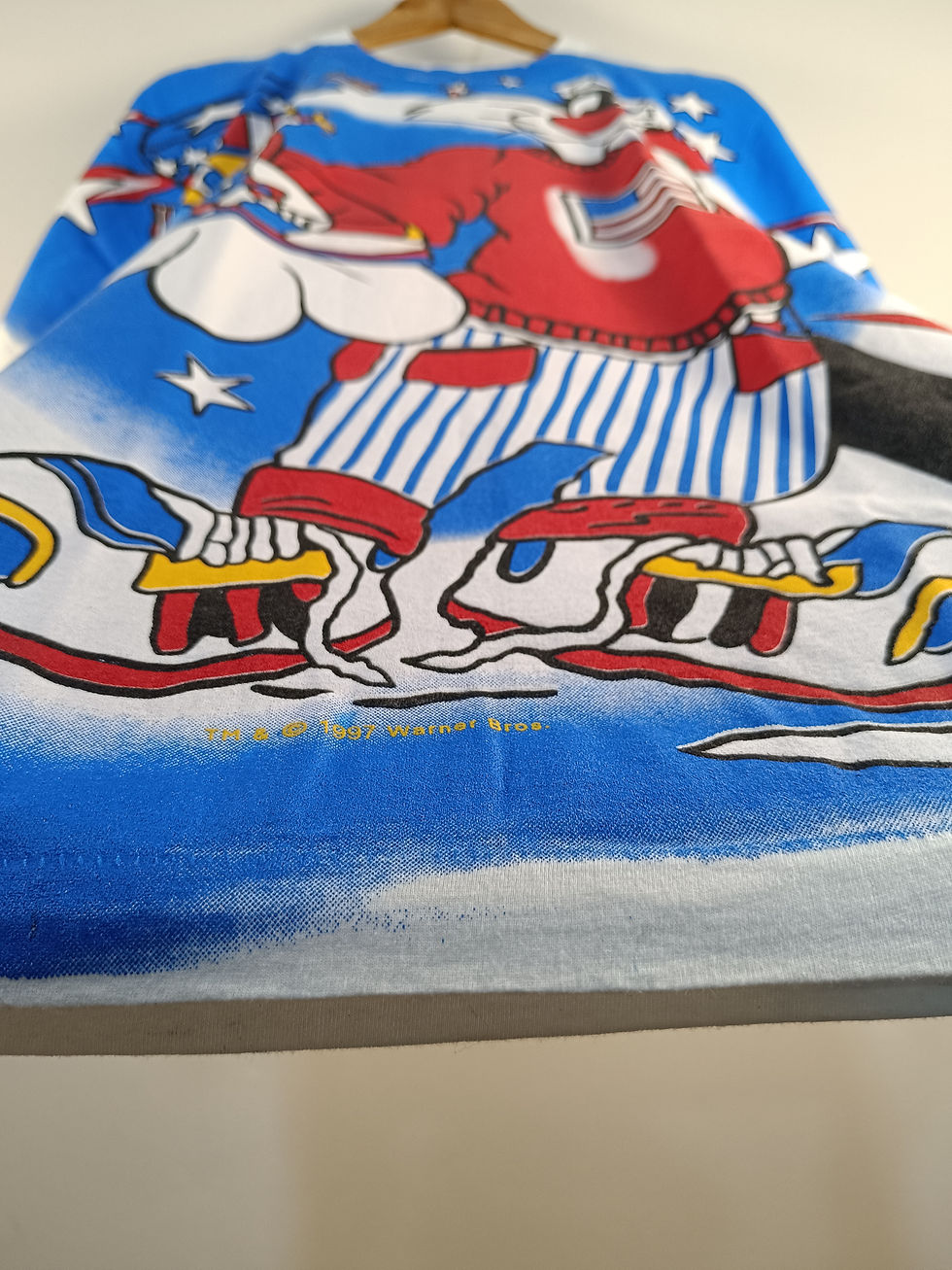 Thumbnail: The Sylvester & Tweety T-Shirt | AOP | white Tee | Single Stitch | L