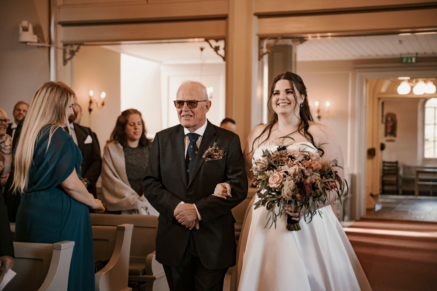 bryllupsfotograf drammen , bryllupsfotograf sogn og fjordane, Bryllup Hoel Gård , Perle ved Mjøsa, Bryllup ved Mjøsa, Bryllupsfotograf
