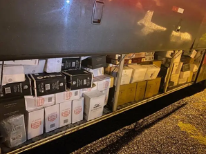 Prisões e mais de 400 caixas de bebida apreendidas em Araranguá e Santa Rosa do Sul