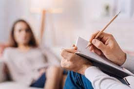 Terapia cognitivo-conductual en línea para ansiedad y depresión