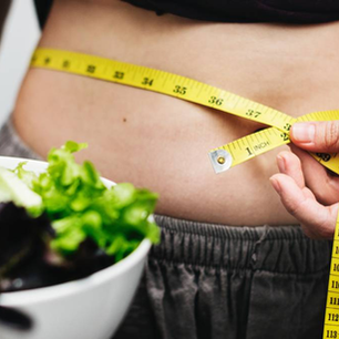 Alimentación restringida reduce el peso corporal