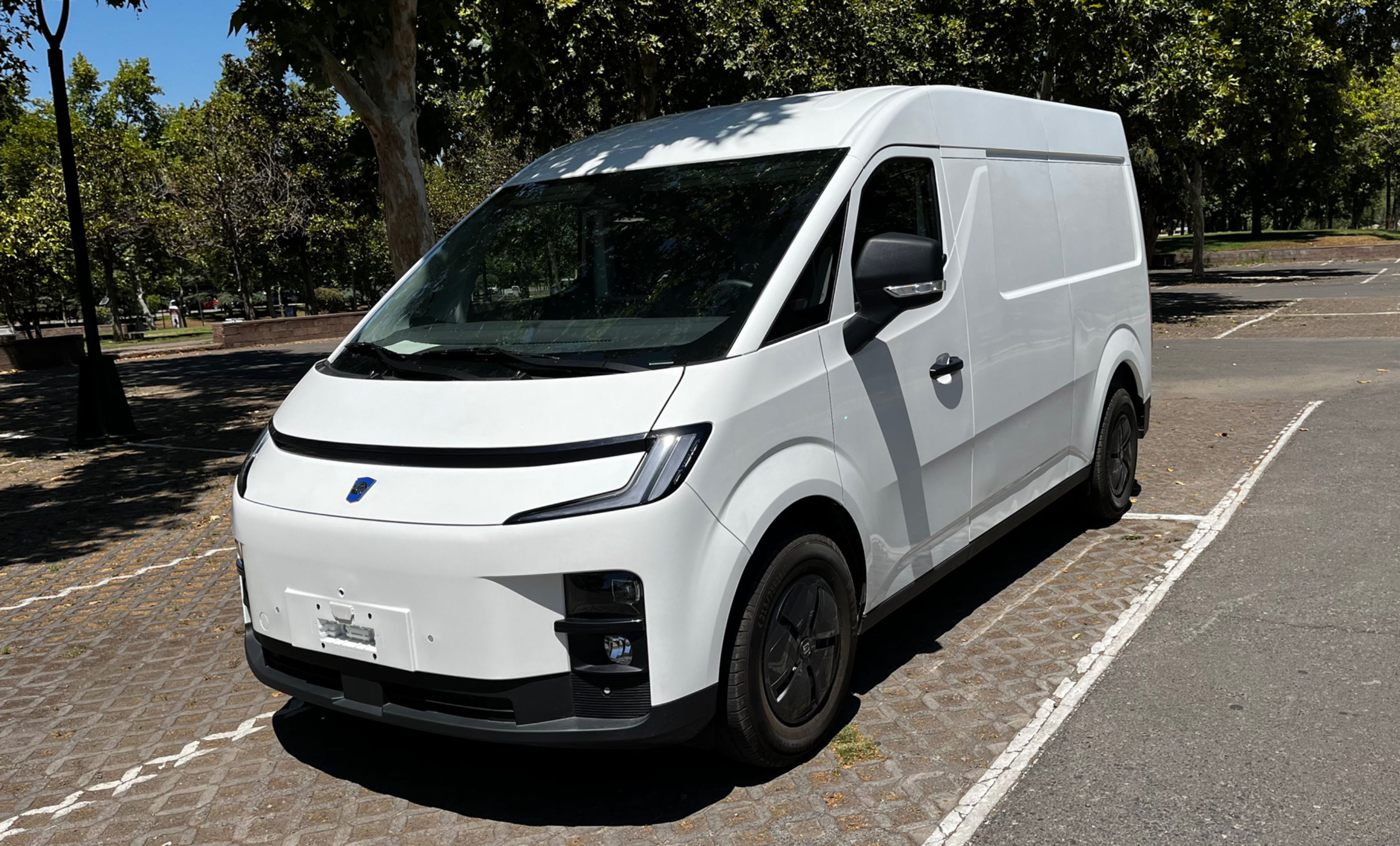 GECKO MAGIC WAY | 350 KM | 1.760 Kg | 9 m3 | Precio IVA Incl.