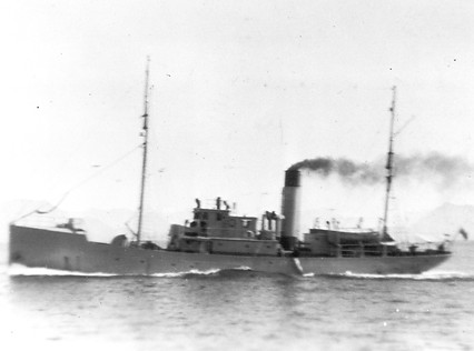 HMCS_Givenchy_E-35285 (1).jpg