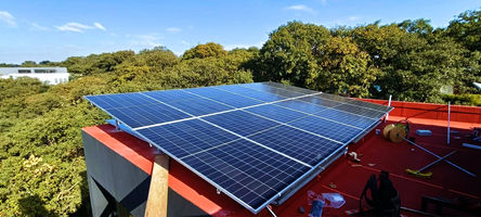 Paneles solares Valle Escondido