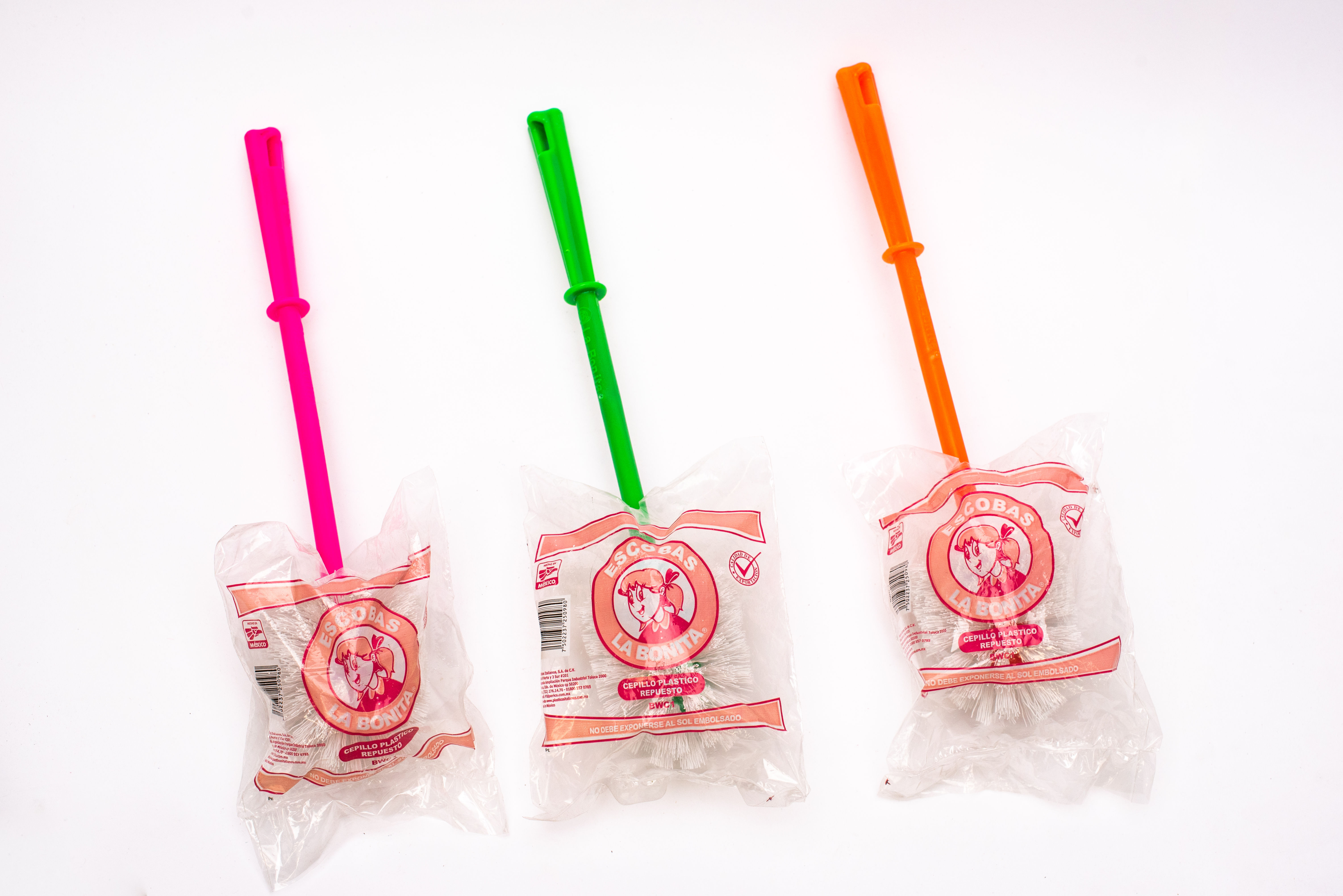 Cepillo Plastico Sanitario (Bonita)