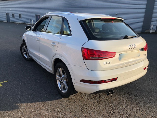 Miniature : Audi Q3 1.4 TFSI Ultra Sport
