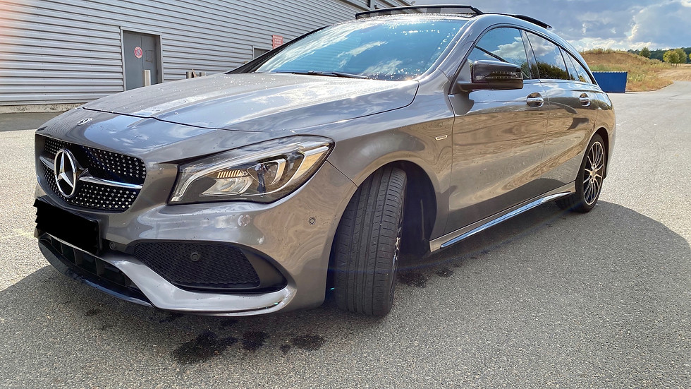 Miniature : Mercedes Benz CLA 200d Shooting Break AMG