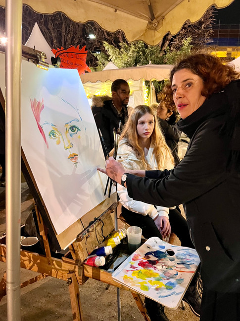 Paris in Winter Christmas Markets artists painting portraits©AshleyOnozWright