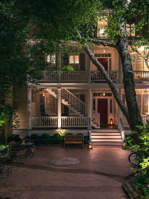 Charleston to Savannah: a road trip for foodies & revelers
