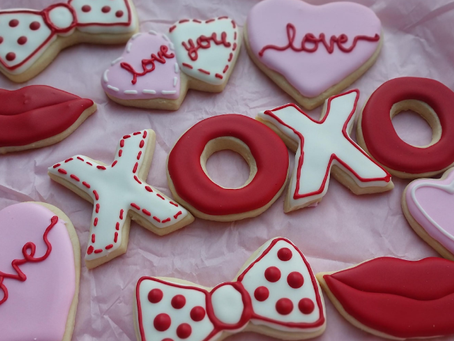 Cookie Decorating For Valentine's Day!
