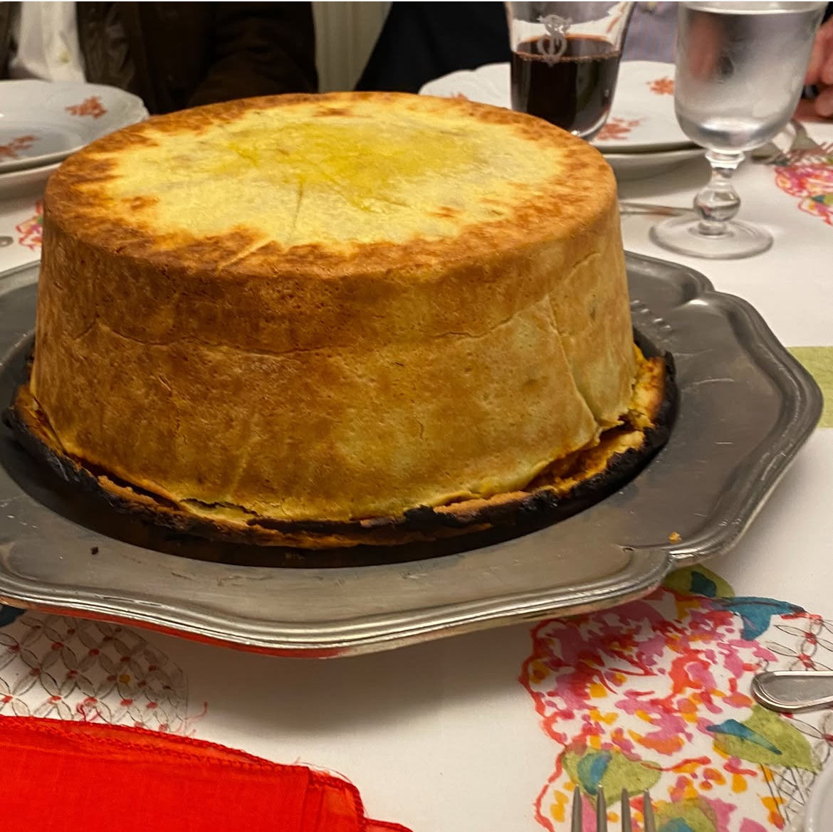 Timballo al ragù napoletano in crosta dolce