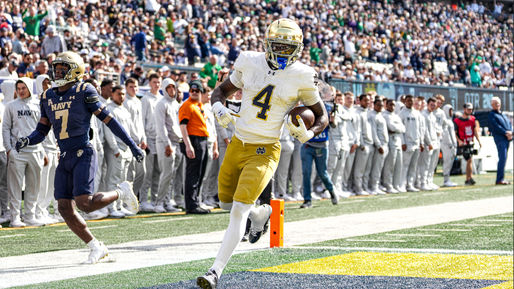 Jeremiyah Love scores against Navy last year