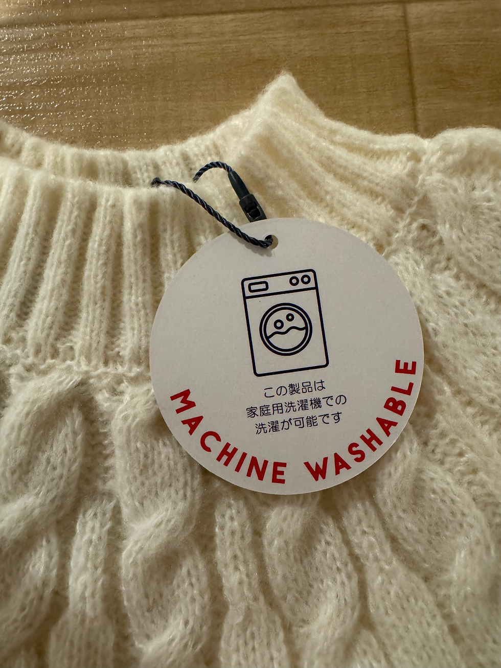 サムネイル： Cottoli クリスマス風 ホワイト ケーブルニットセーター