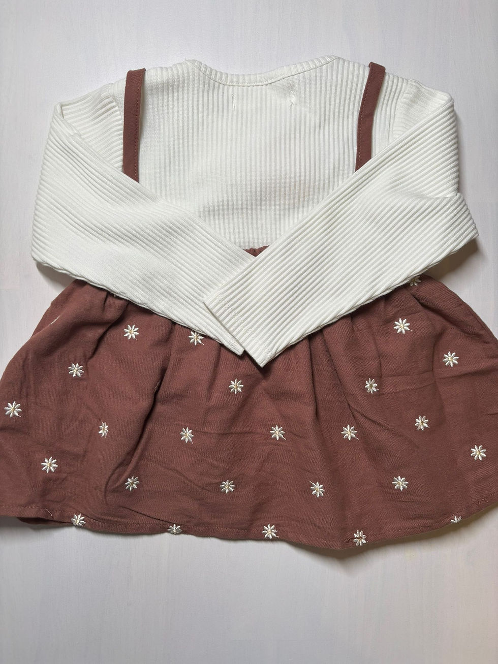 サムネイル： Mamaraku 雛菊仿吊帶長袖上衣