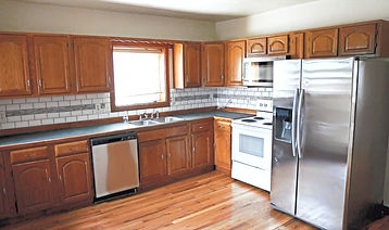 Kitchen _edited_edited.jpg