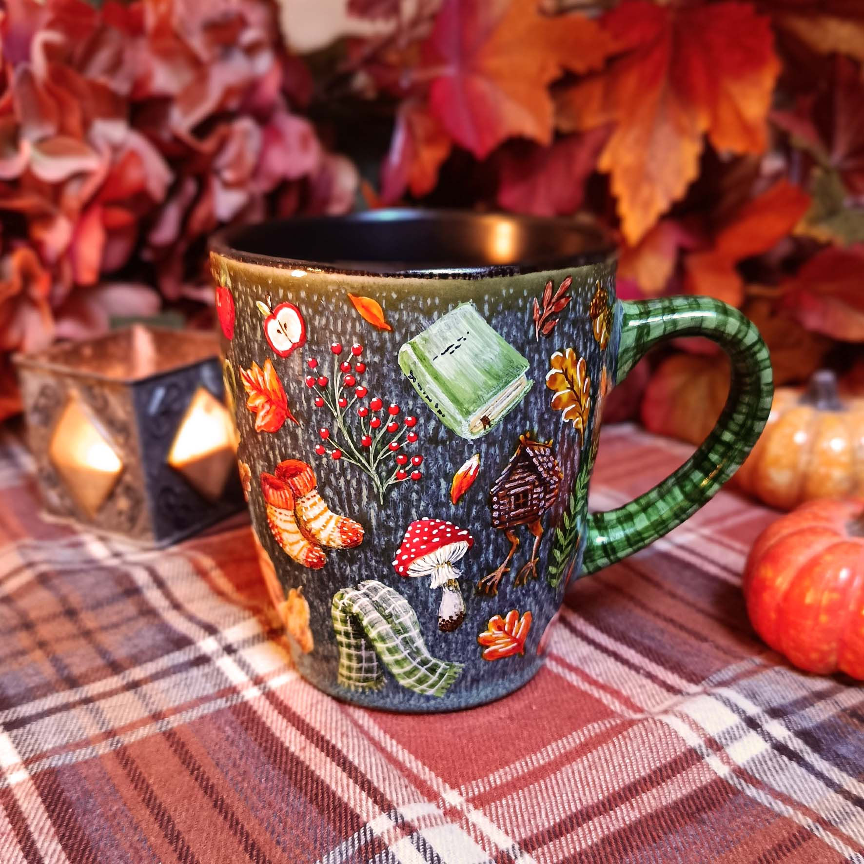 Mug peint à la main : "Plaisirs d'automne"