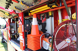 Side compartment storage