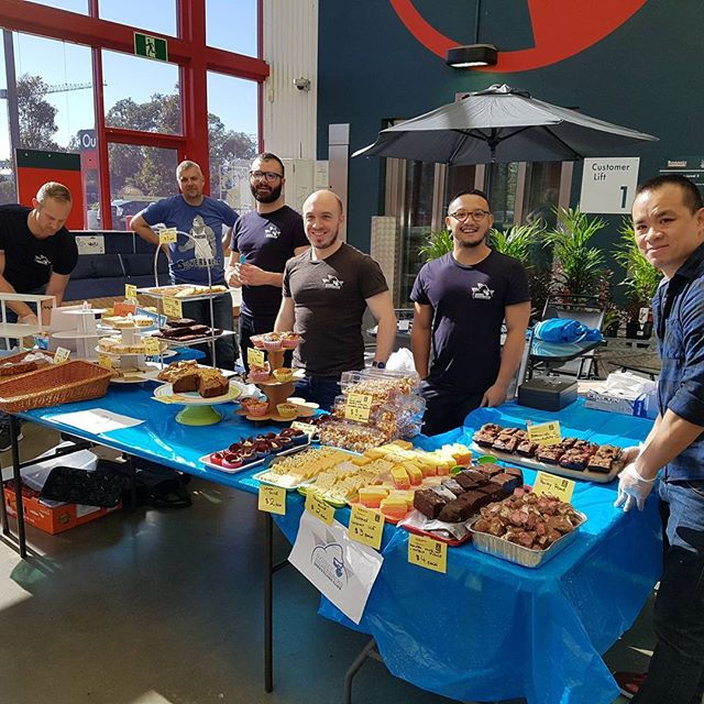 Look at those tasty morsels _#wrestling #cake #cakestall #bunnings#baking #lgbtiq #DGS #gaysydney#instagay #lesbiansports #wrestler #sydney#