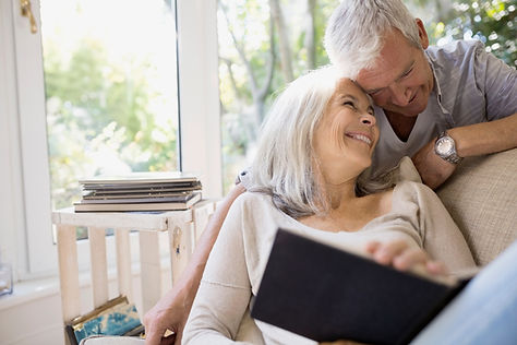 Senior couple hugging - Traumeel Injections