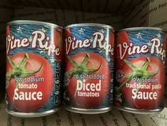 Red Gold LLC Vine Ripe Gluten Free Low Sodium Tomato Puree Diced Tomatoes Traditional Pasta Sauce (15oz can)