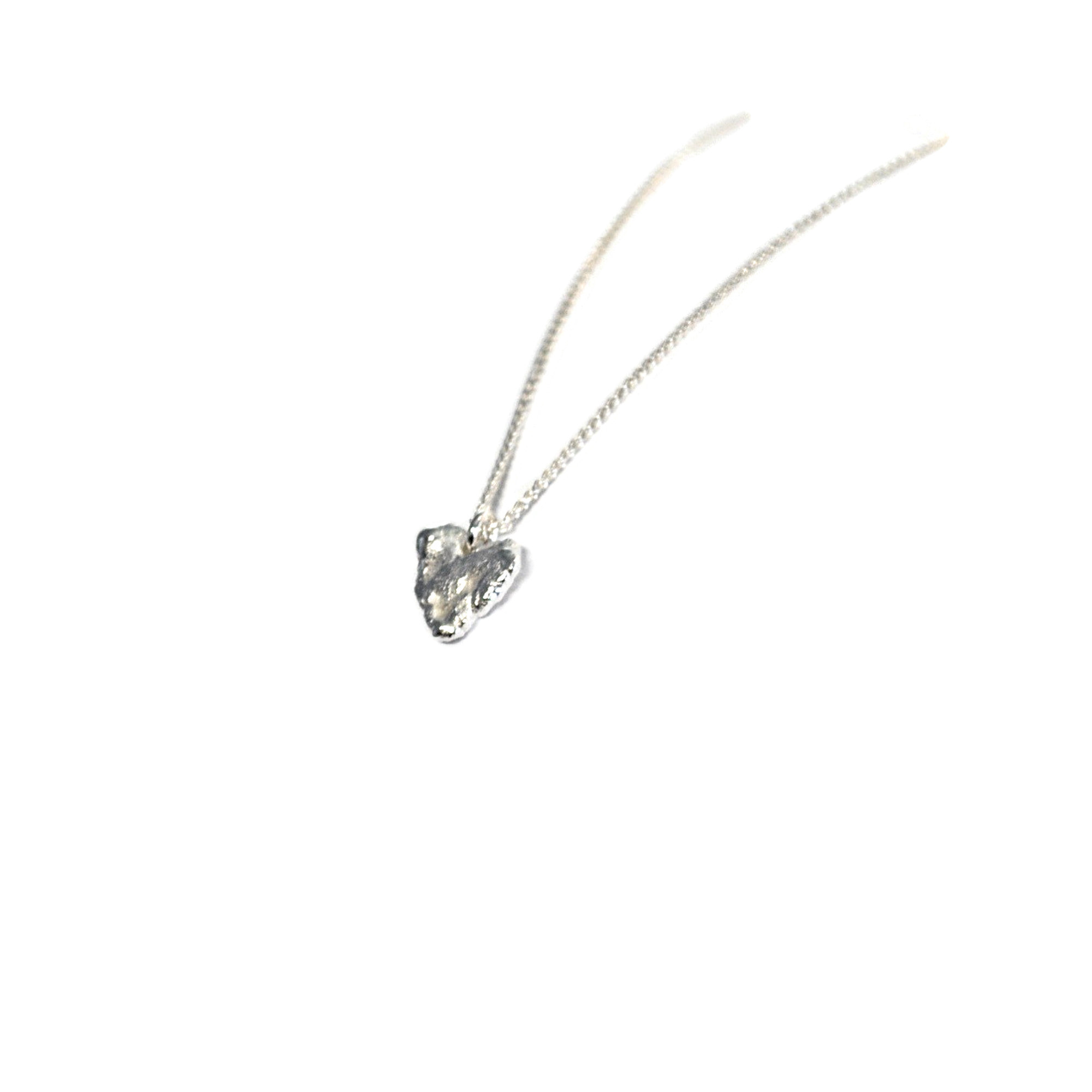 Collier en forme de cœur en argent ou en or jaune plaqué