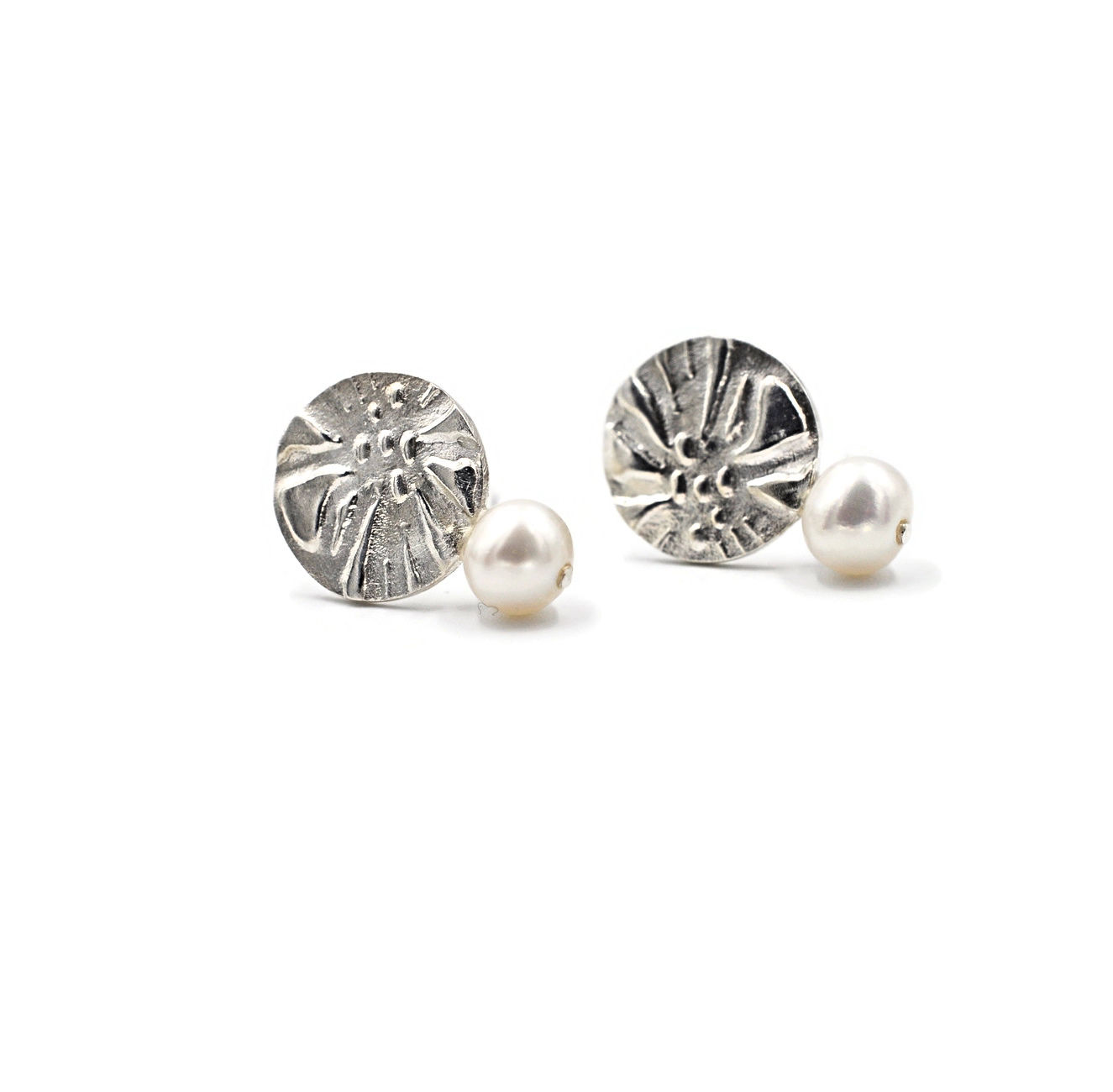 Stud d’oreilles "Texture" avec leurs perles