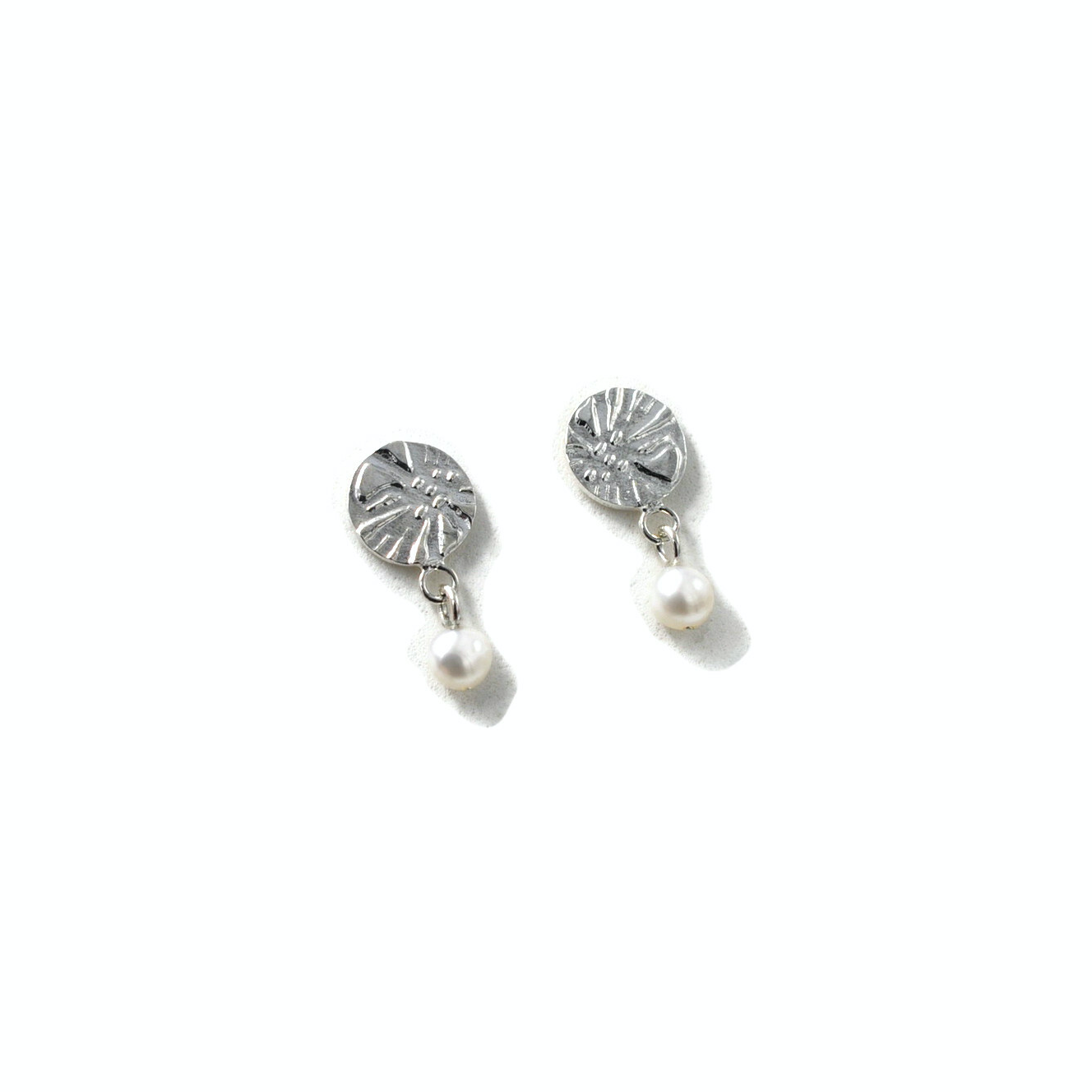Boucles d’oreilles "Texture" avec leurs perles