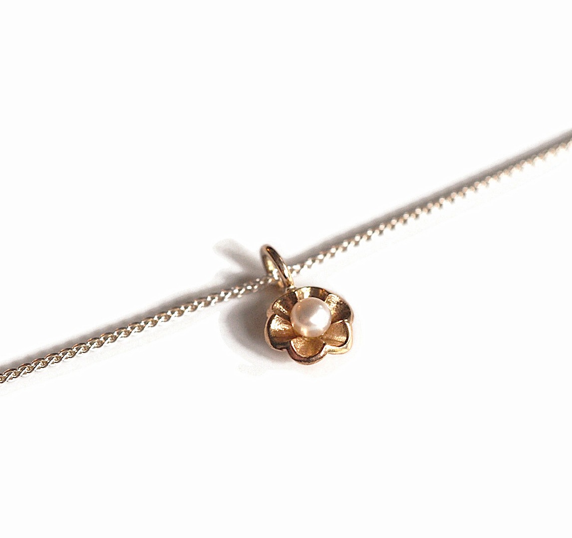 Pendentif "Joliesse" doré