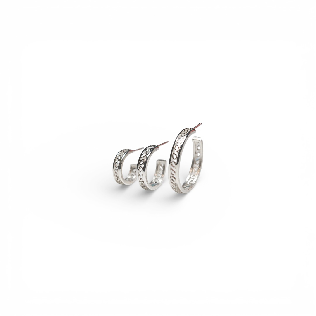 Anneaux créoles à tiges en argent – Collection Jouvence
