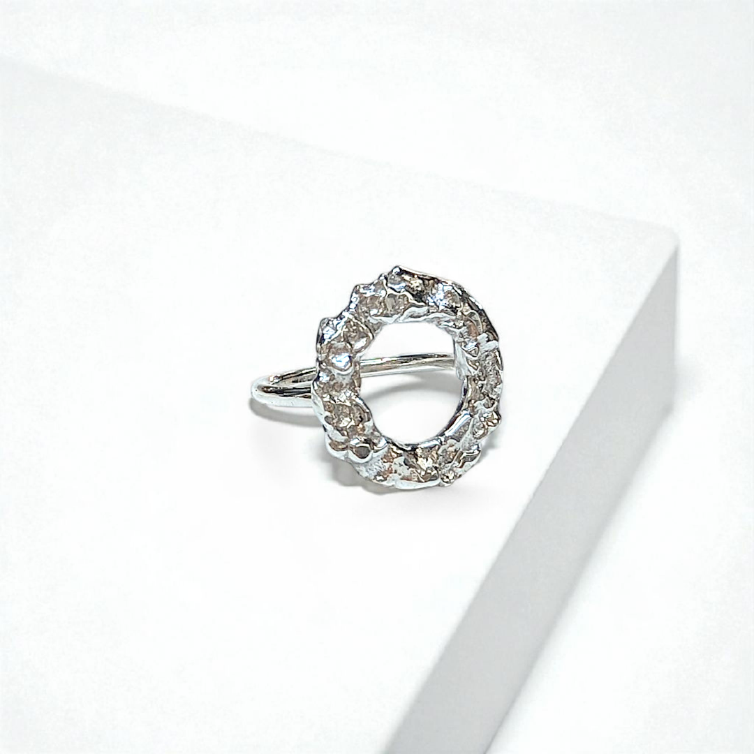 Bague pépite d’argent – motif cercle