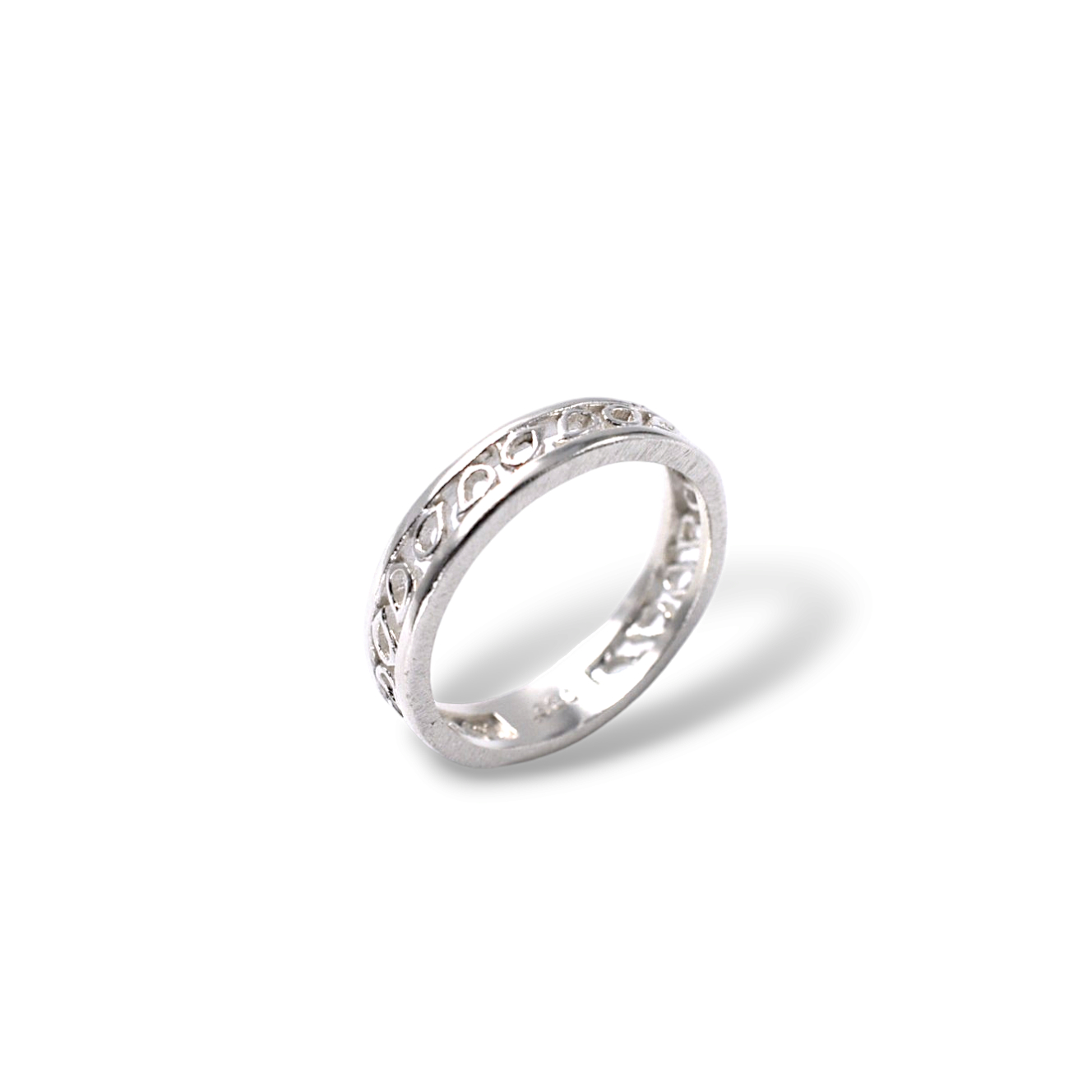 Bague à anneau ornée de petites gouttes d’eau