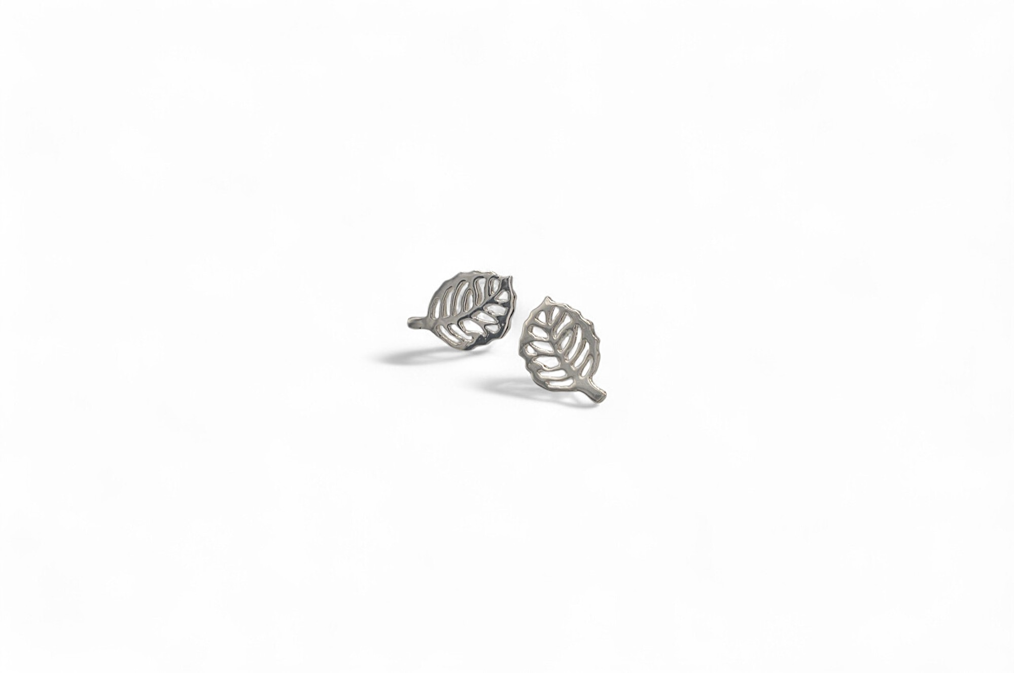 Boucles d’oreilles « Oleaceae » en forme de feuille d'argent