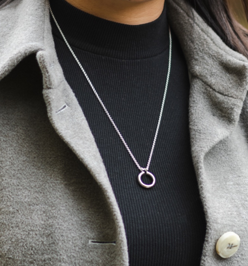 Collier demi-cercle