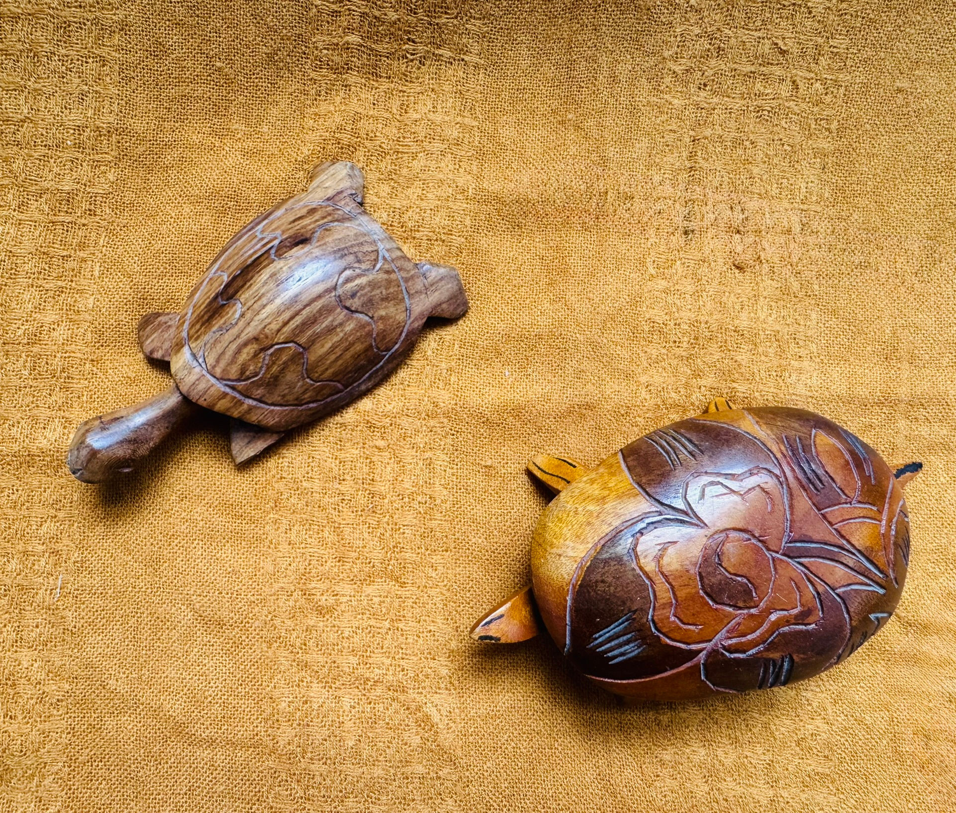 Petites boites tortue sculptées bois (2)