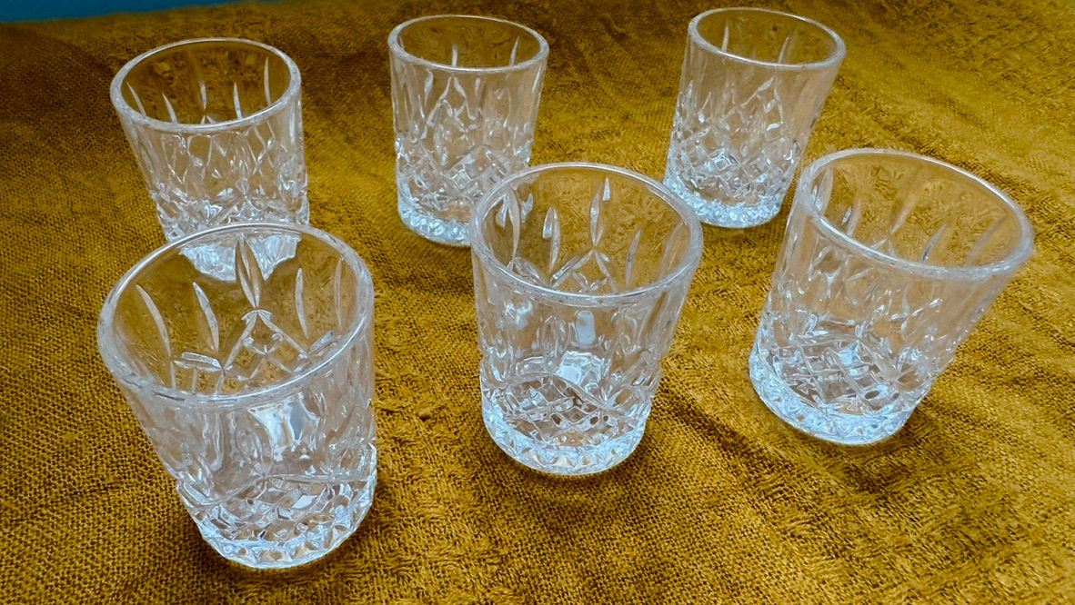 Petits verres de cristal - Vintage - années 80
