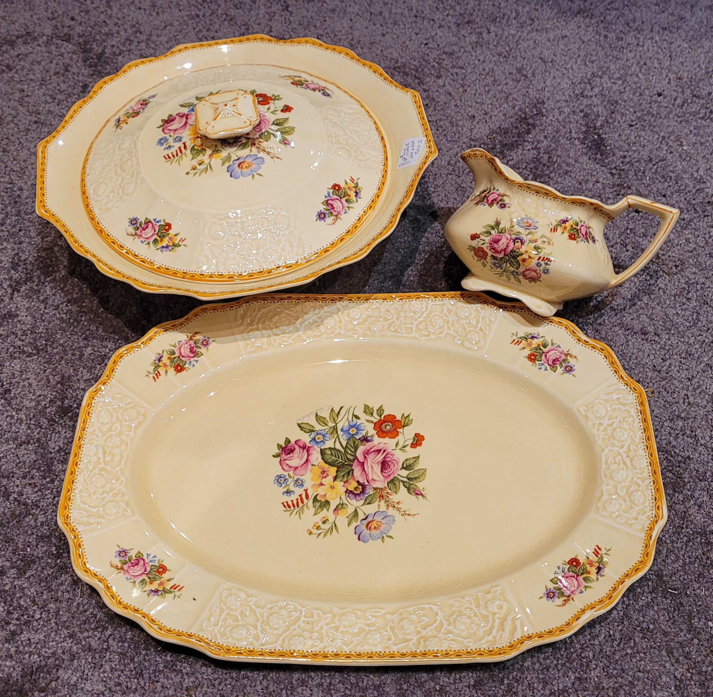 Myot tureen, platter and jug
