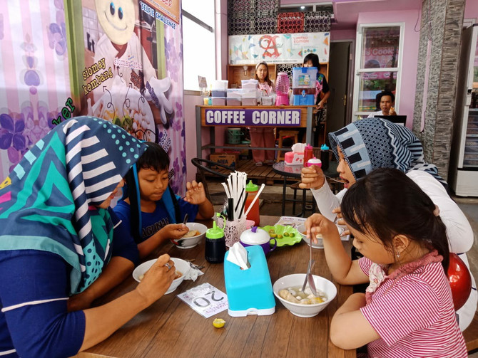 www.bakso-kaget.com News: Uber Bakal Antar Makanan Pakai Drone