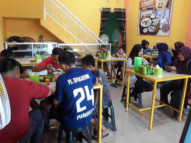 www.bakso-kaget.com News: Siswa SD dan SMP Bersaing Rakit Robot untuk Mencegah Banjir