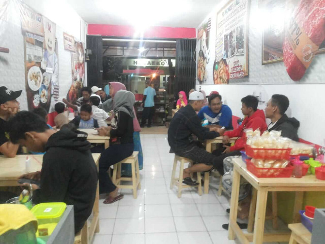 www.bakso-kaget.com News: Samsung Patenkan Teknologi Layar Sliding