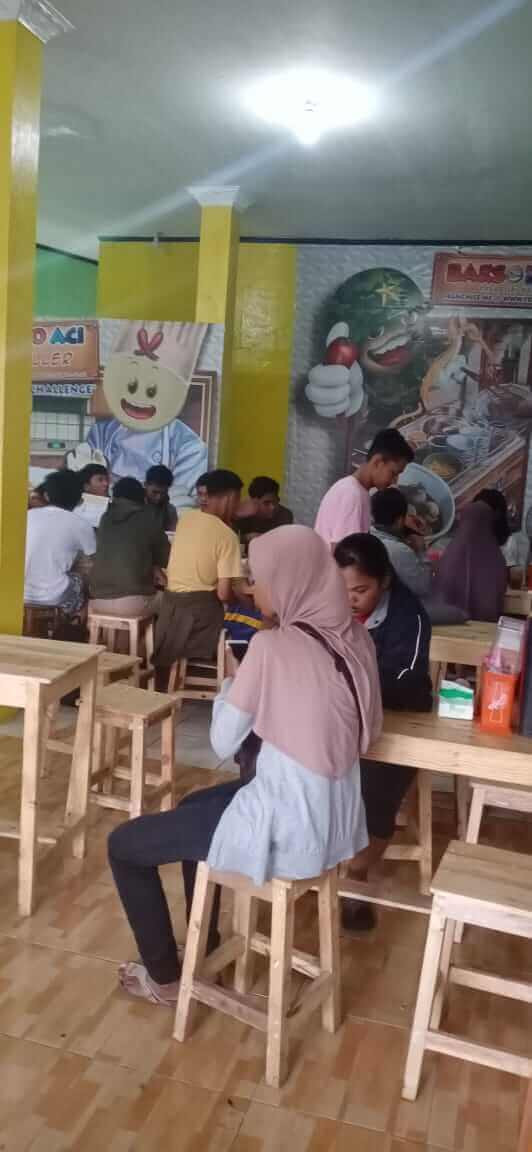 Gerai Bakso Kaget